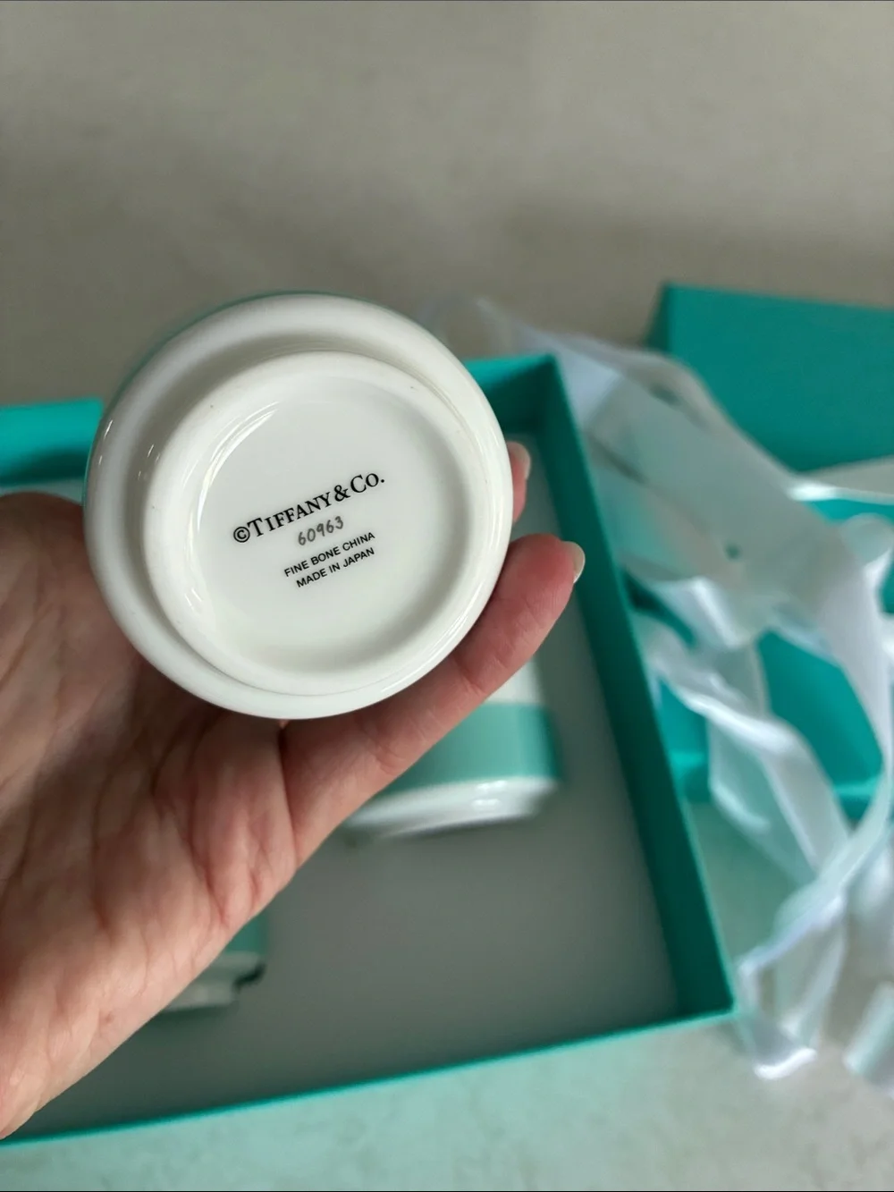 Tiffany & Co. bud vase bone china Trio in Signature Blue and White in box